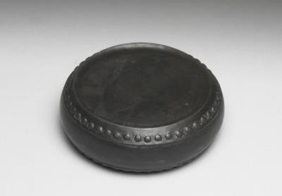 图片[3]-Drum-shaped inkstone with carved inscription and gold lacquer box, Qing dynasty, Qianlong reign (1736-1795)-China Archive